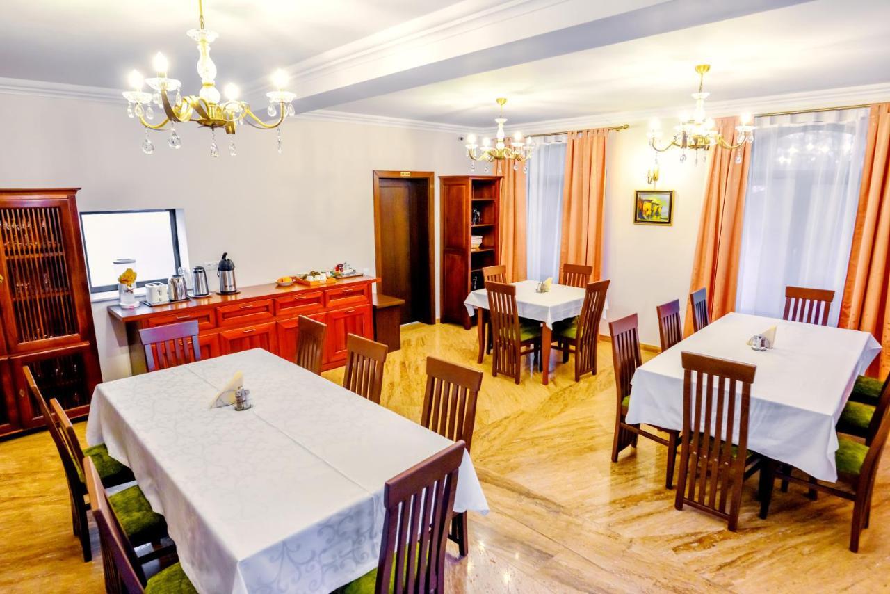 Villa Boutique Alina Дева Экстерьер фото