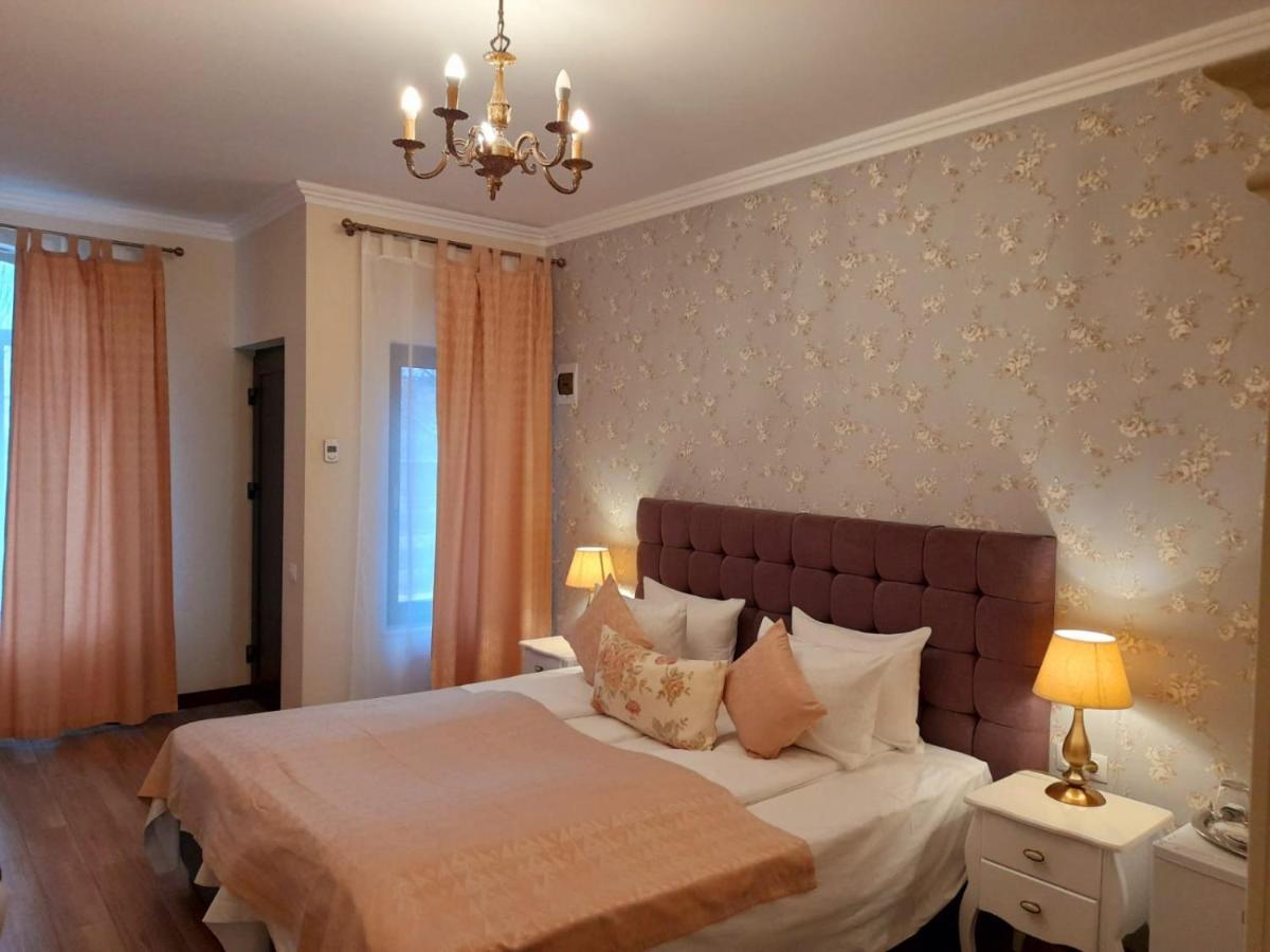 Villa Boutique Alina Дева Экстерьер фото